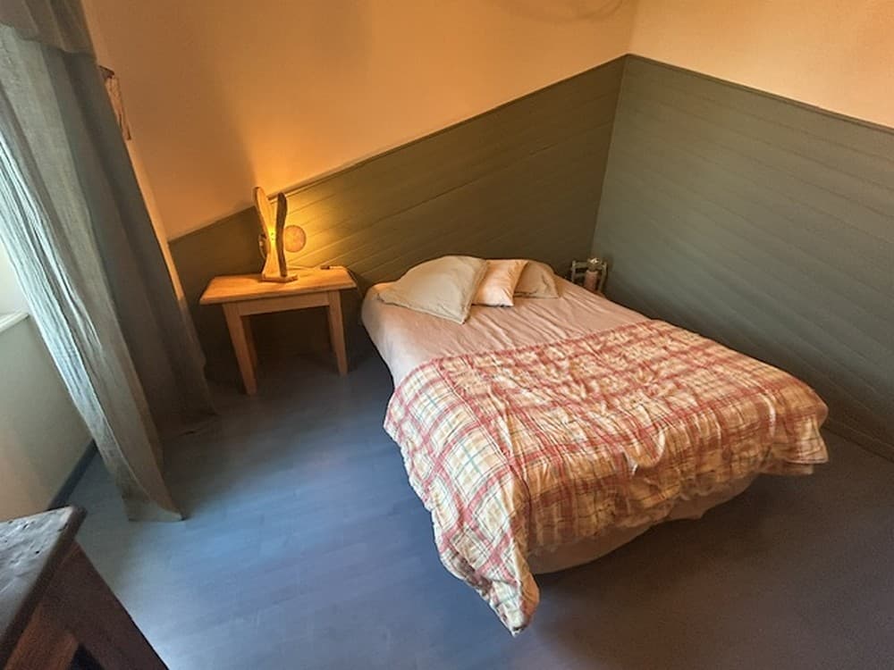 moncoutant-sur-sevre-chambres-d-hotes-les-ceramiques-de-puy-jean-chambre-clairiere
