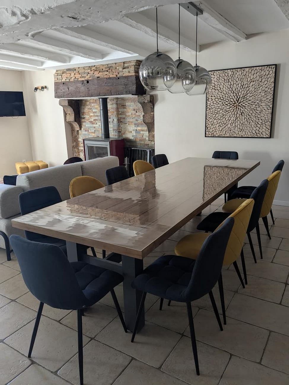 moncoutant-sur-sevre-gite-du-puits-jaune-salle-a-manger