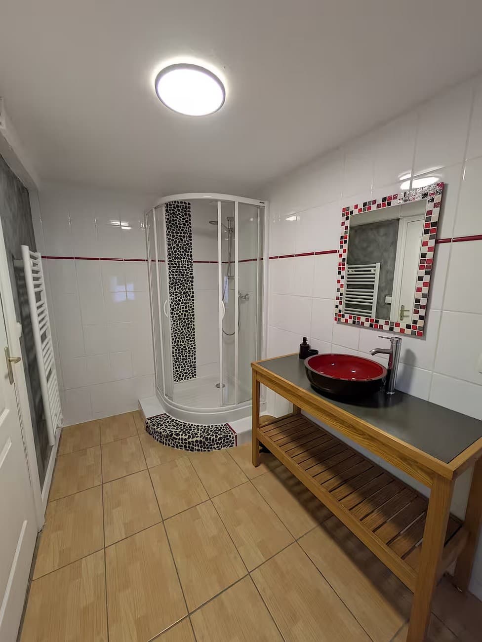 moncoutant-sur-sevre-gite-du-puits-jaune-salle-de-bain2