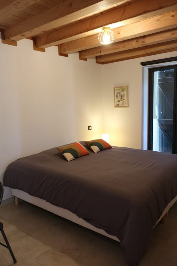 montignac-toupinerie-la_casa_prunella-vue_chambre2