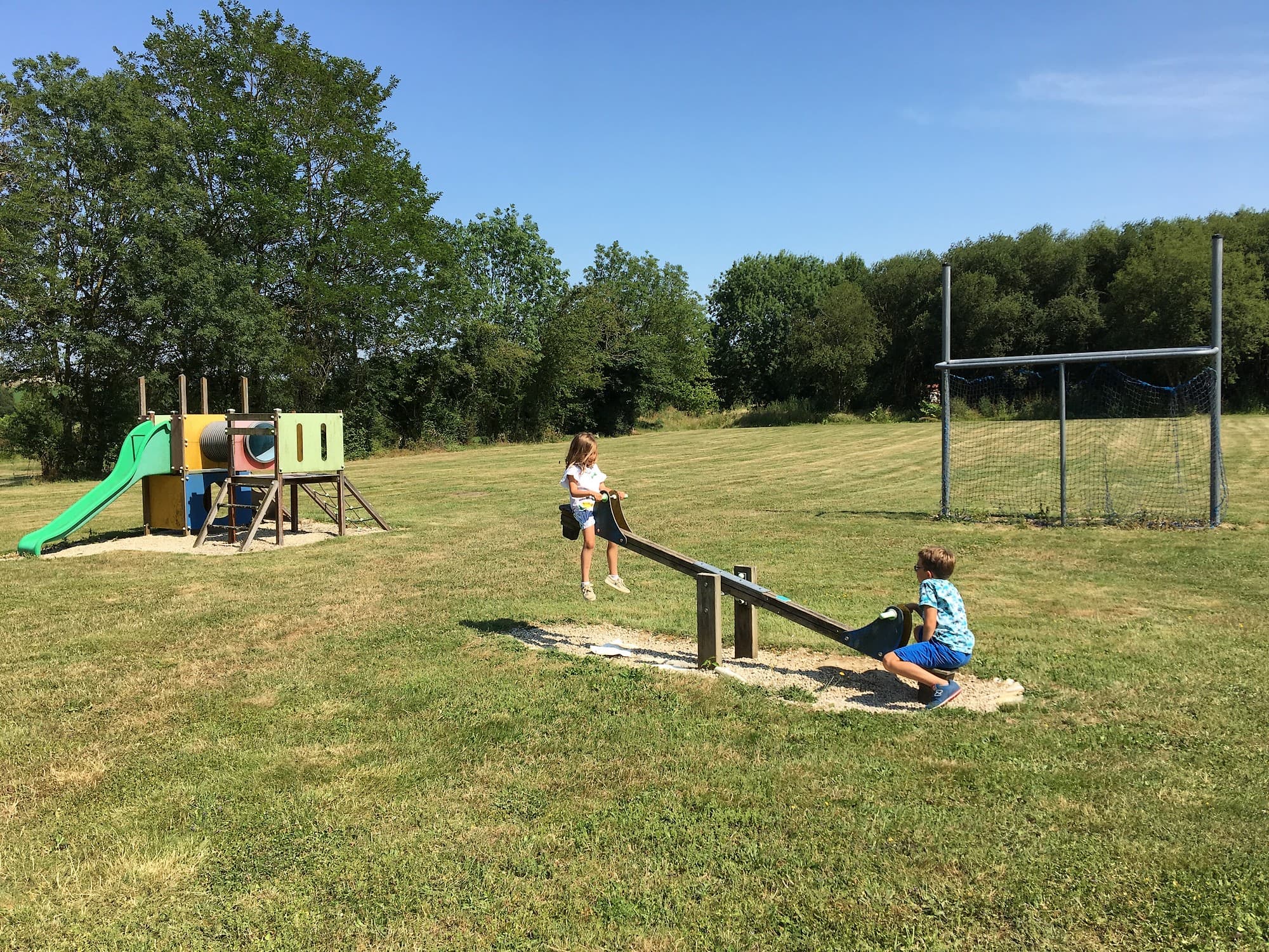 moutiers-sous-chantemerle-domaine-des-sablieres-jeux-3