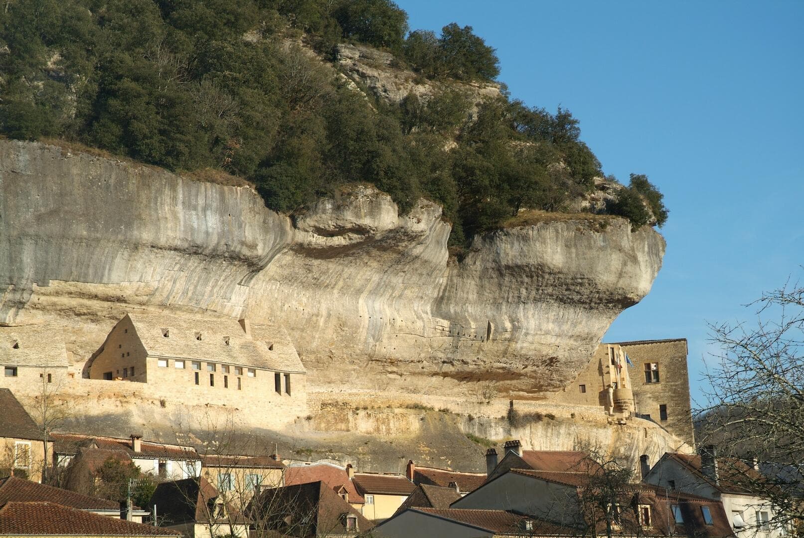 paysagevalleevezere2eyzies-lascaux-dordogne-2