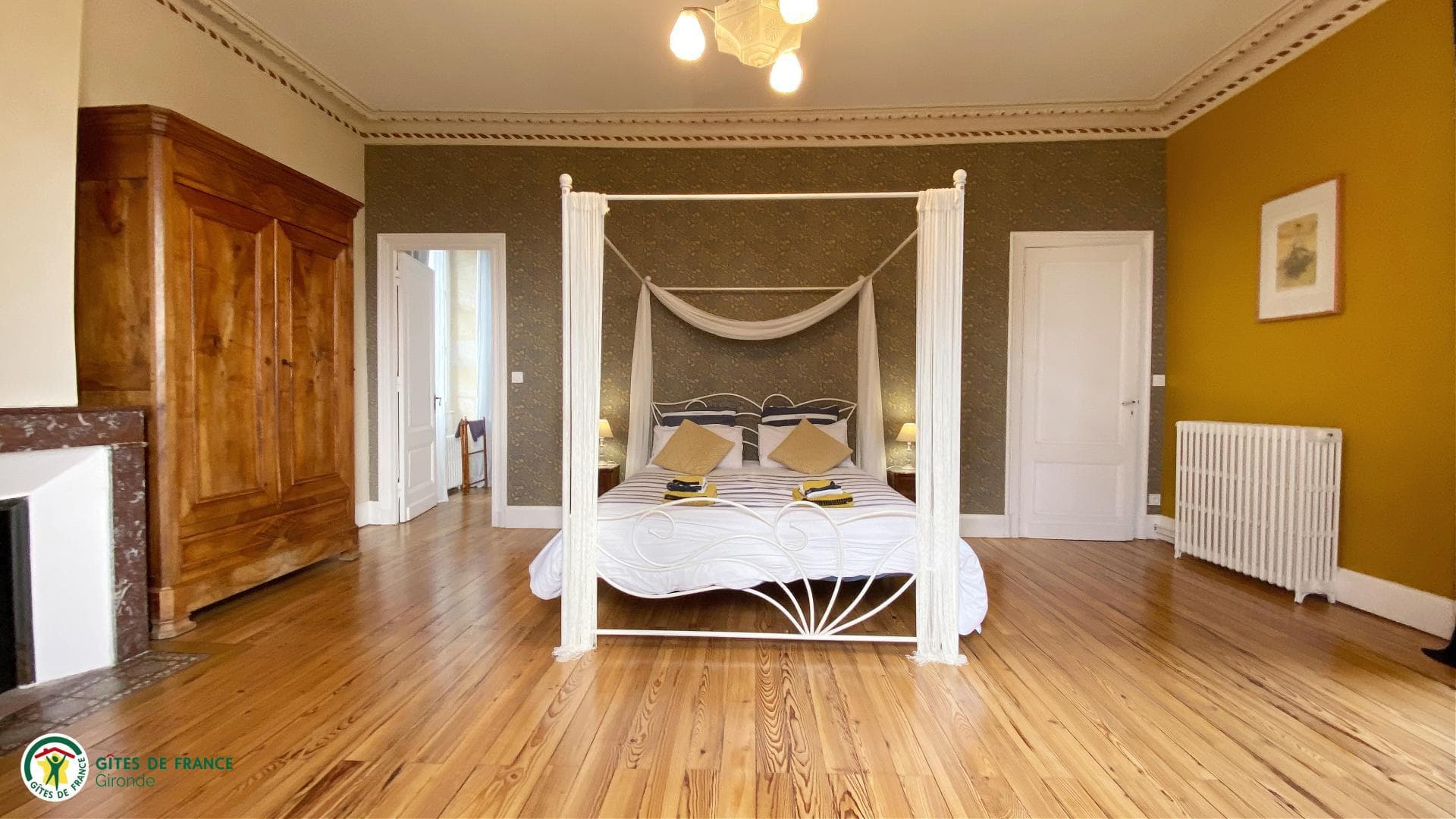 Chambres La Bastane