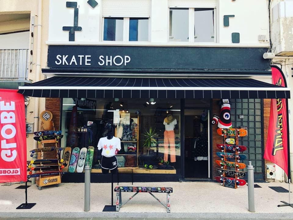 pickle skate shop