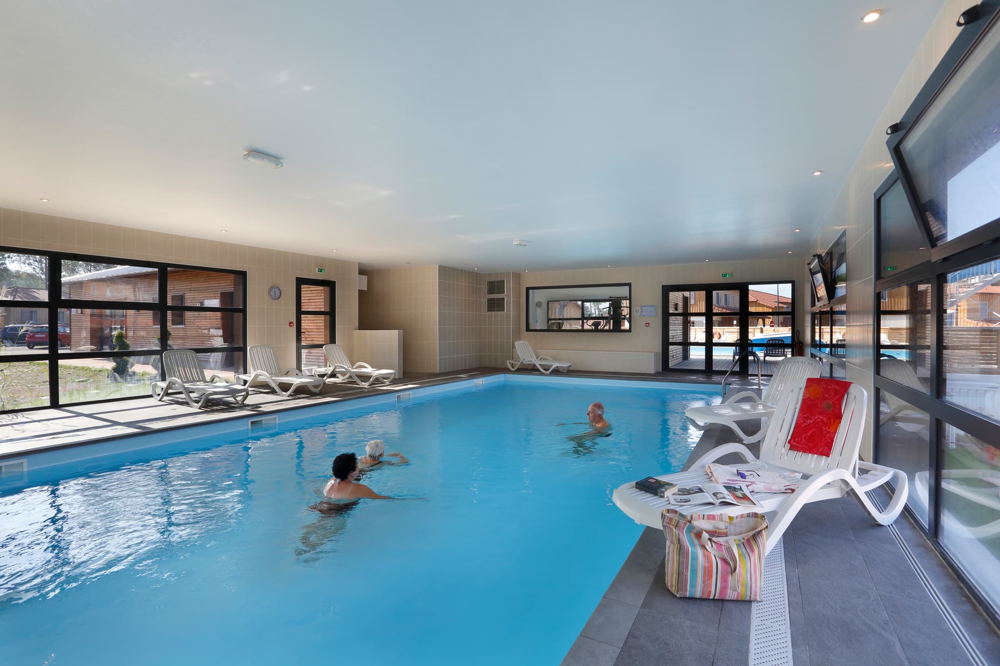 piscine_interieure