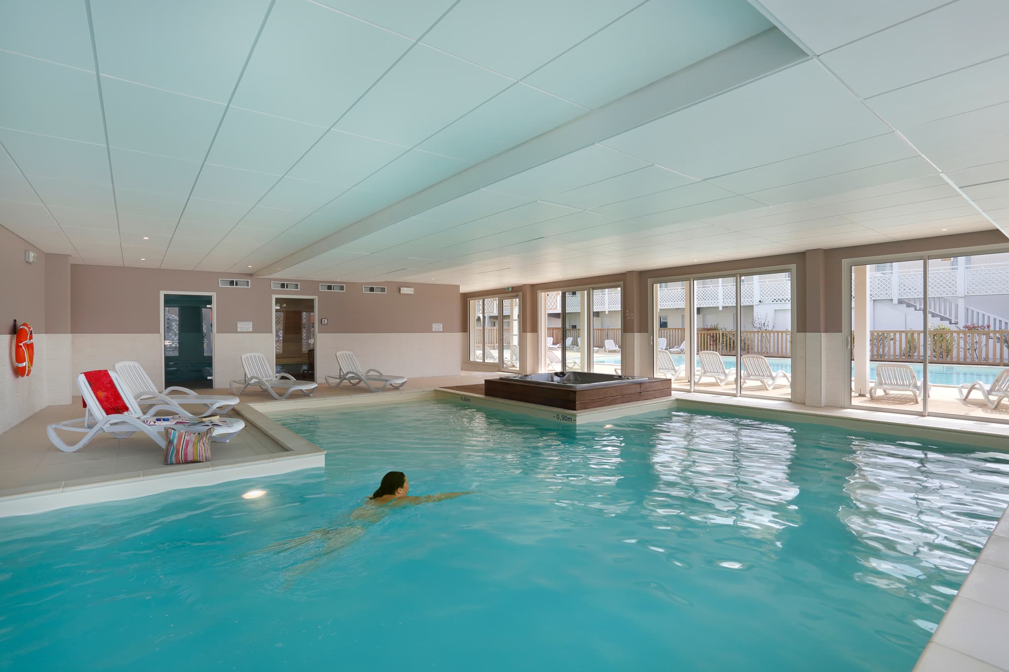 piscine_interieure_