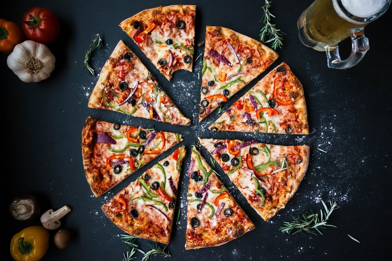 pizza-gf53dd1ac0_1280
