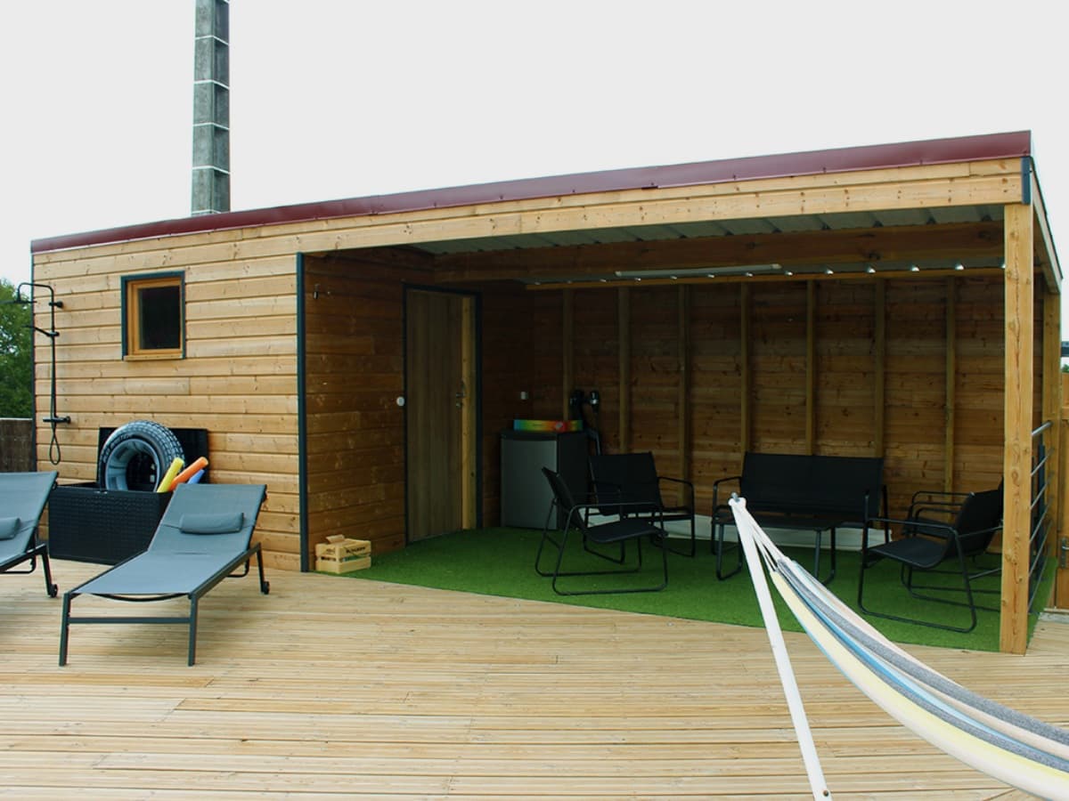 pool-house-1-1