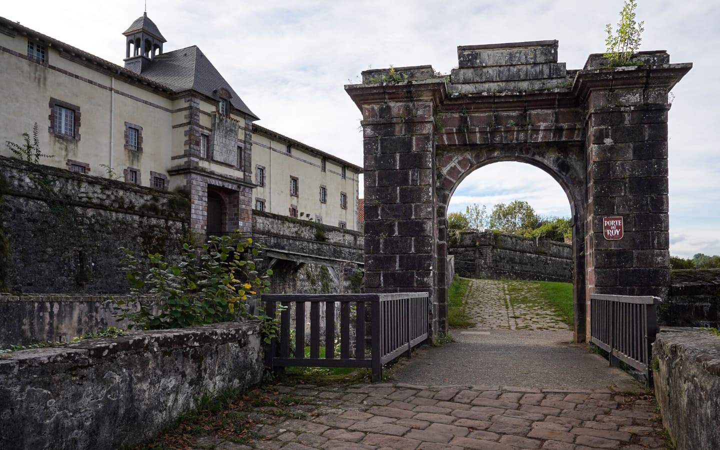 Porte du Roy