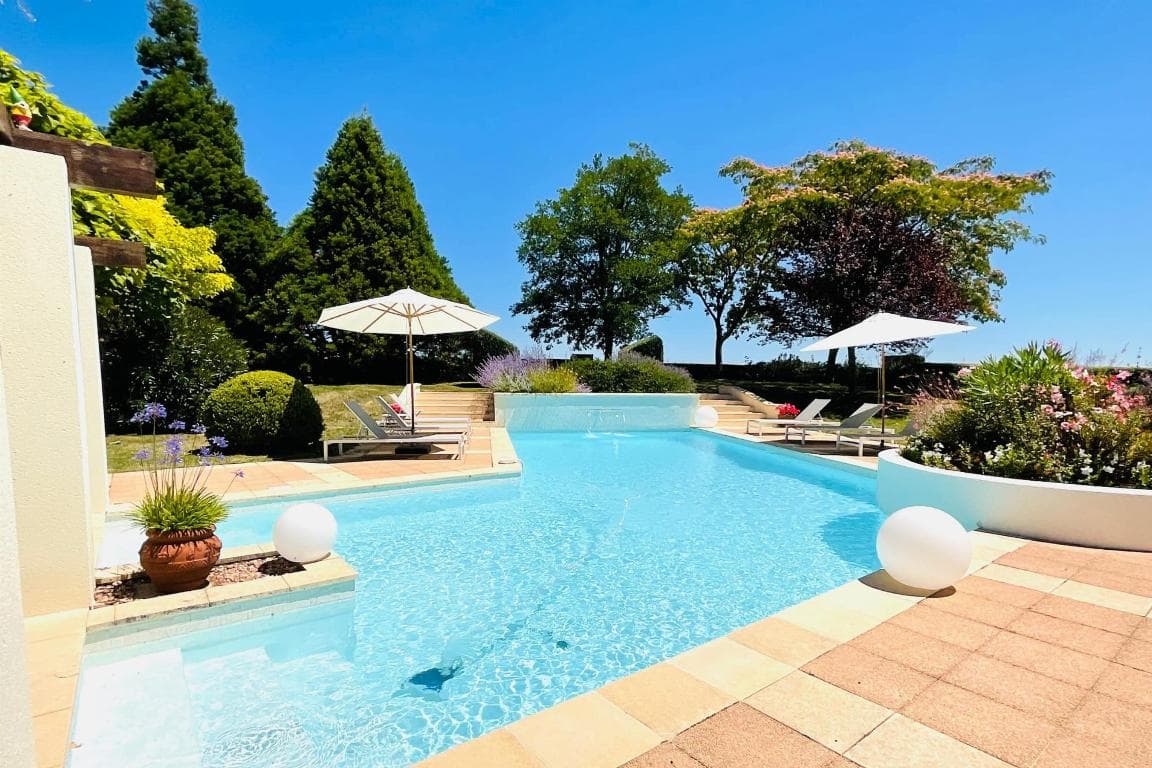 private-heated-pool.104962