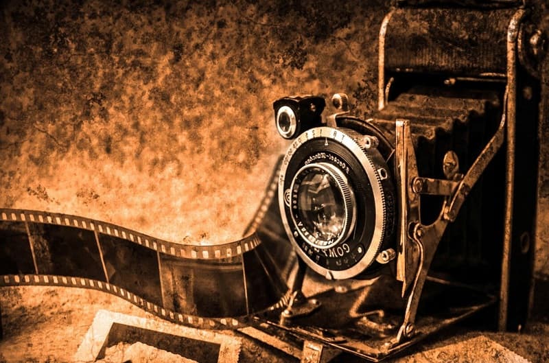publicdomainpictures-camera