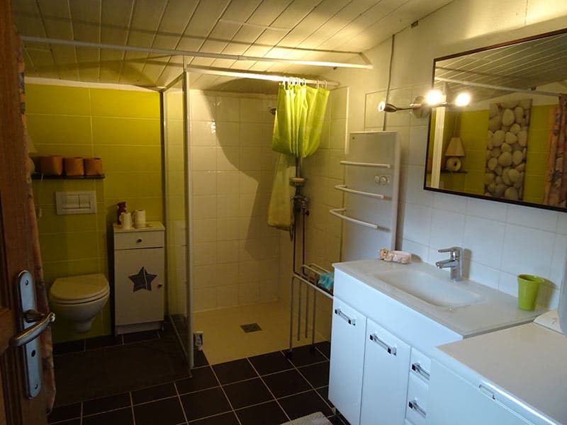 salle-d-eau-meuble-raynier