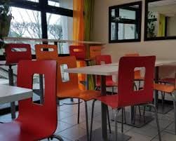 salle petit déjeuner