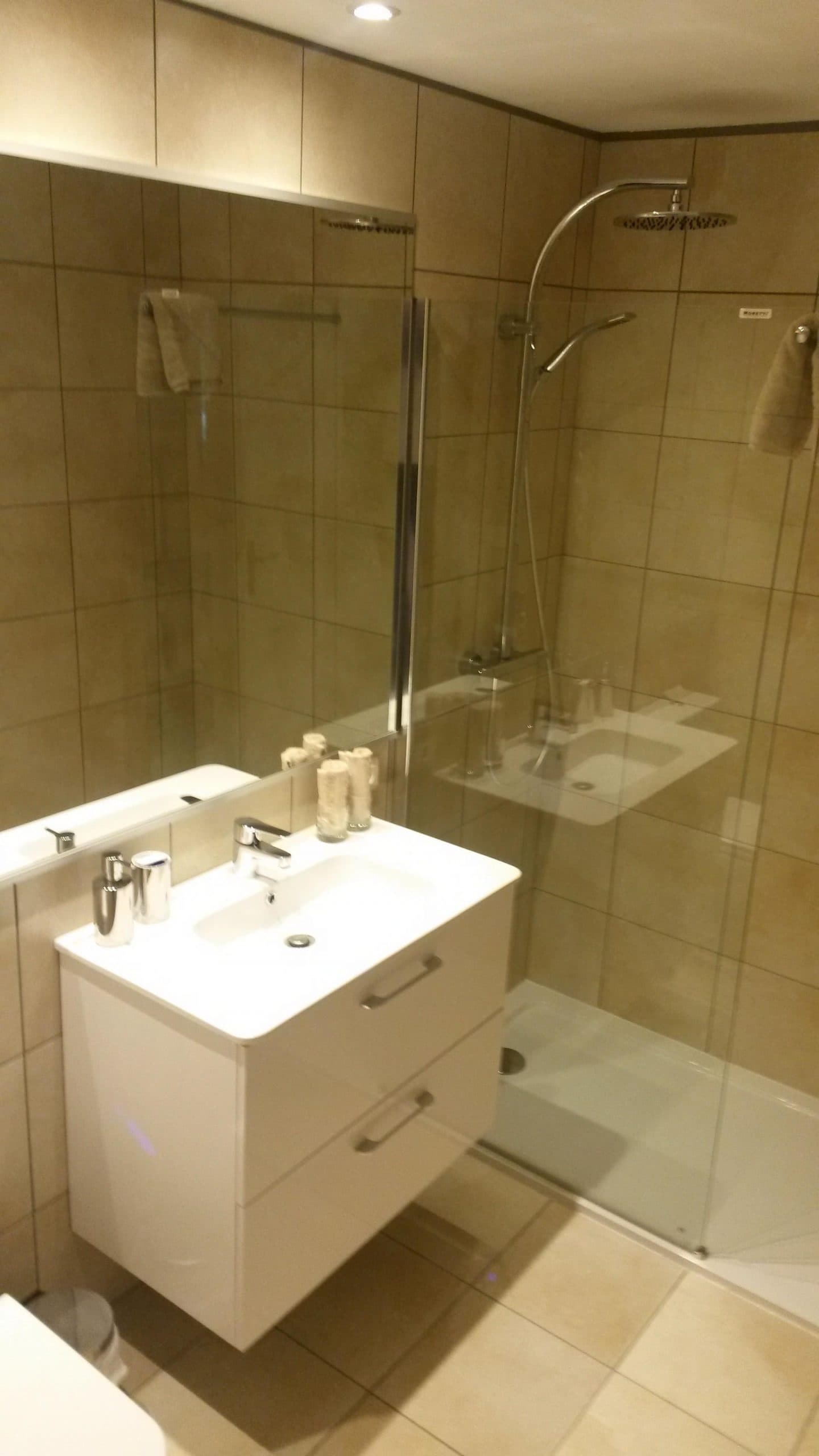 Salle d'eau Chambre Seringat