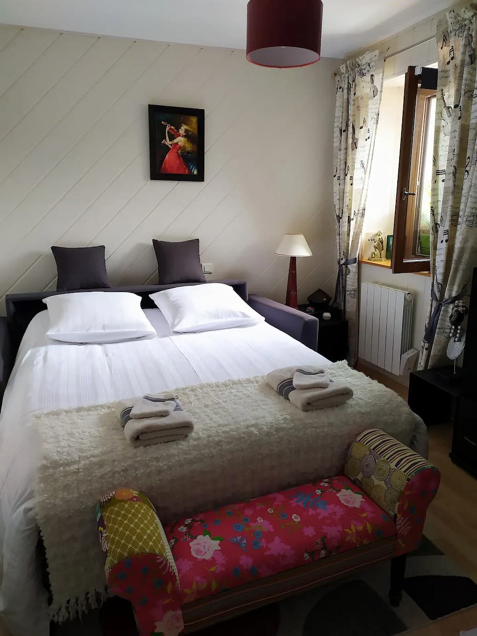 st-amand-sur-sevre-chambre-dhotes-aux-portes-du-puy-du-fou-chambre2