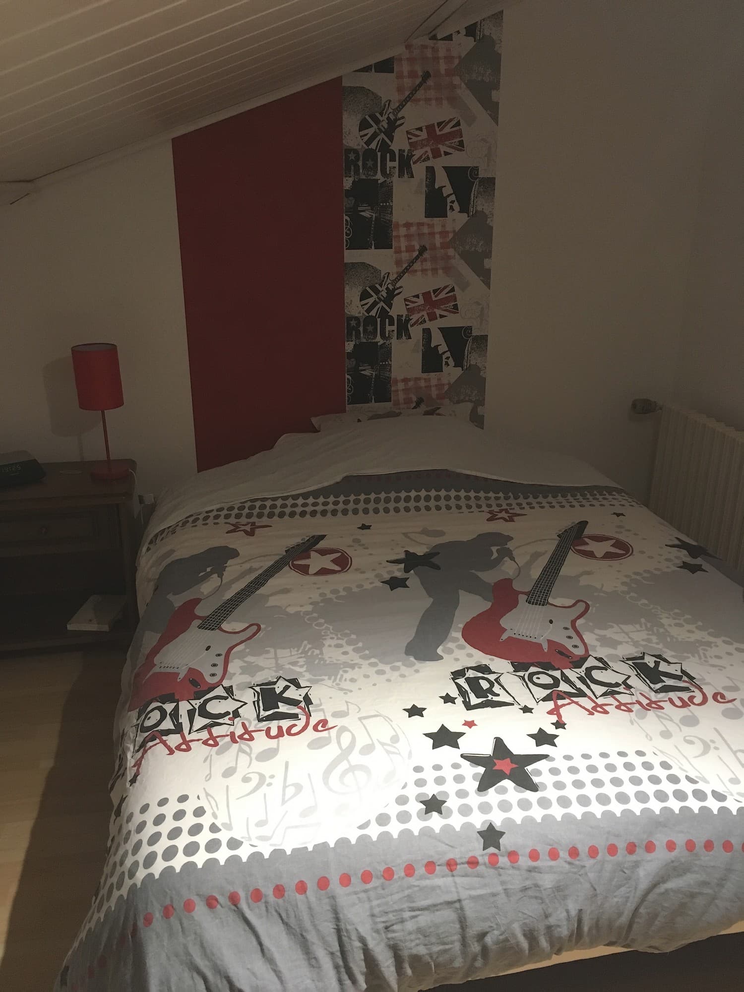 st-aubin-du-plain-chambre-dhotes-isafred-chambre-rock