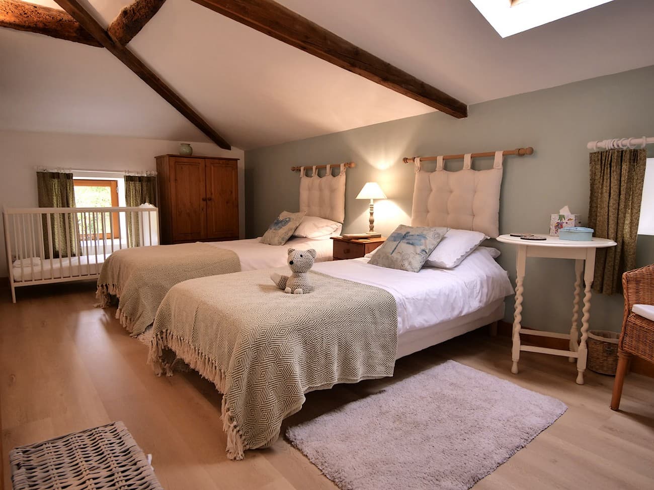 st-paul-en-gatine-gite-de-la-fleur-de-pommier-chambre2