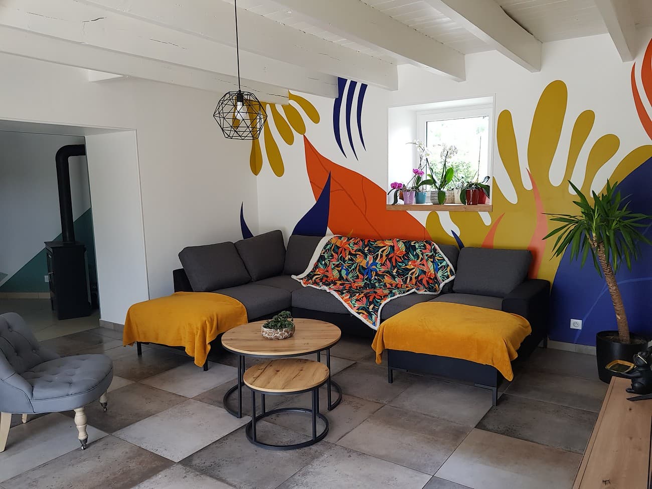 st-paul-en-gatine-gite-la-vie-en-couleur-salon