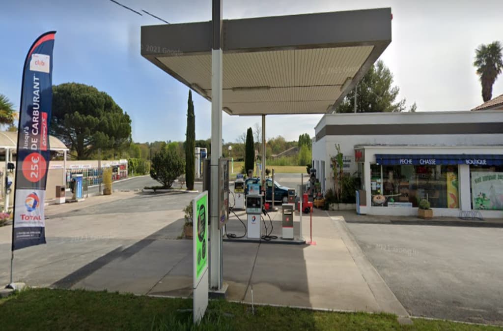 Station_service_total