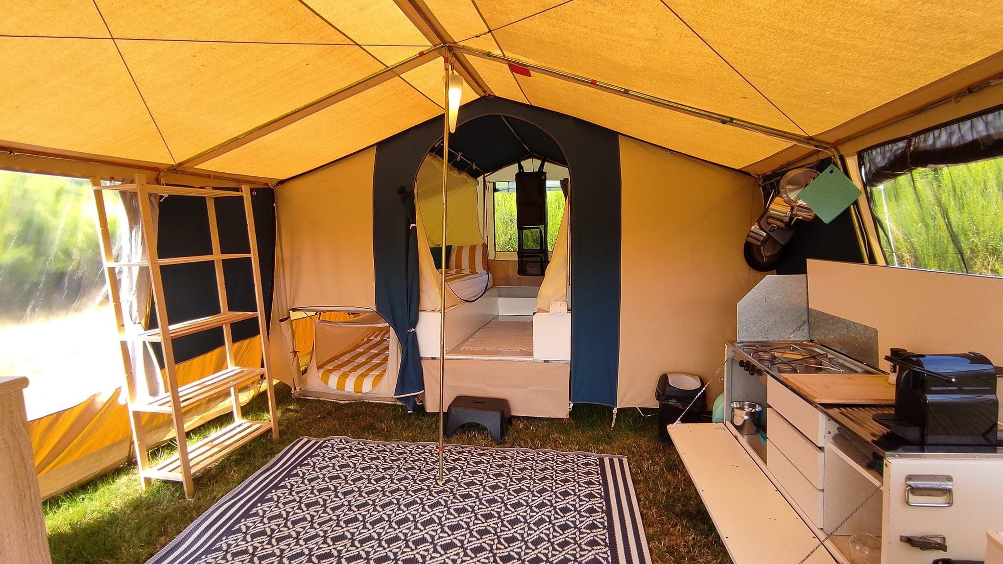 tente 1 - intérieur 4