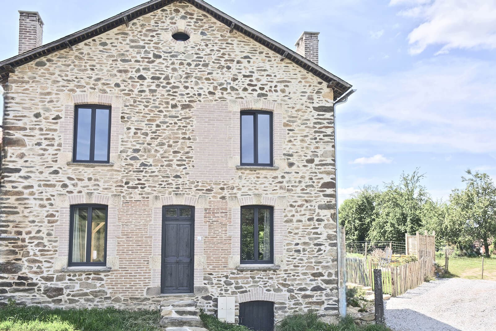 vakantiehuis_lott_saint_germain_les_bellesl_frankrijk_slider_homepage