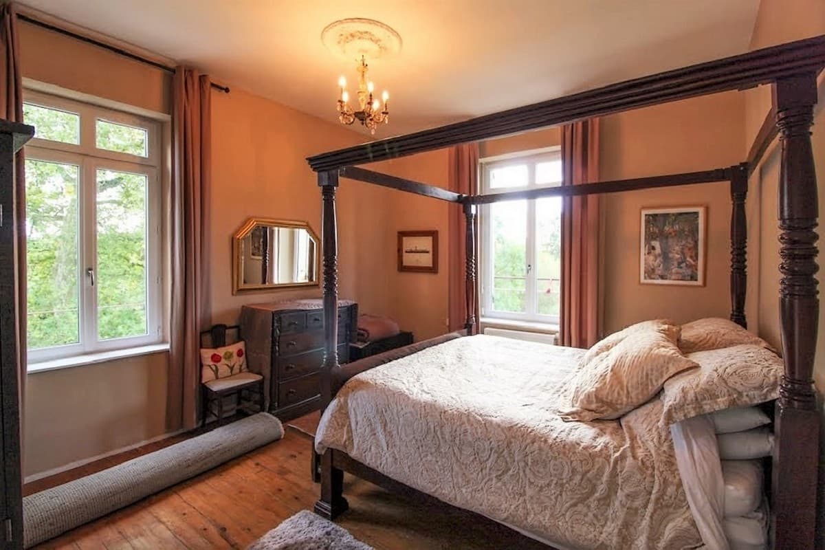 voulmentin-gite-la-roche-aux-moines-chambre1