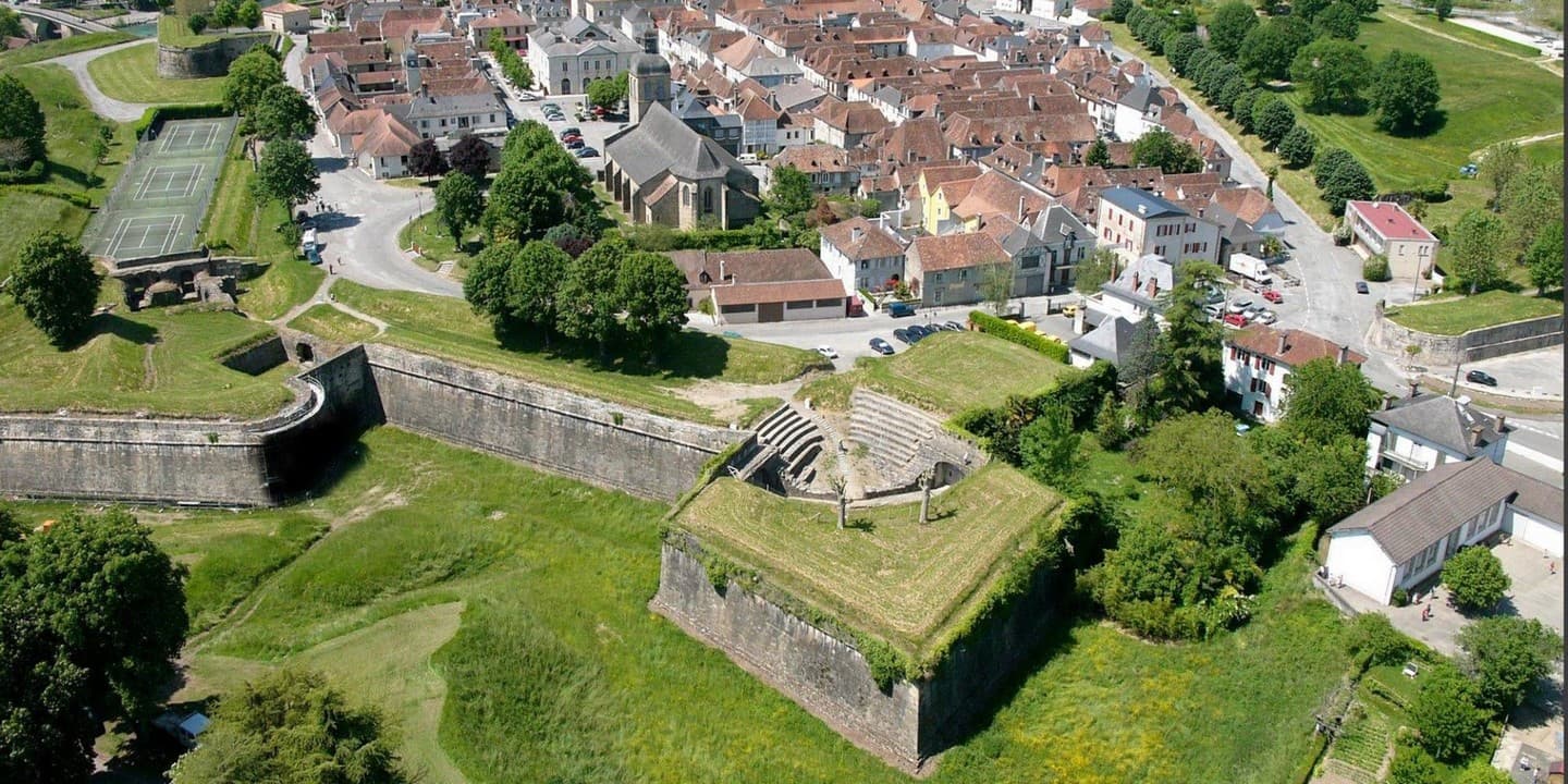 Vue du ciel de Navarrenx