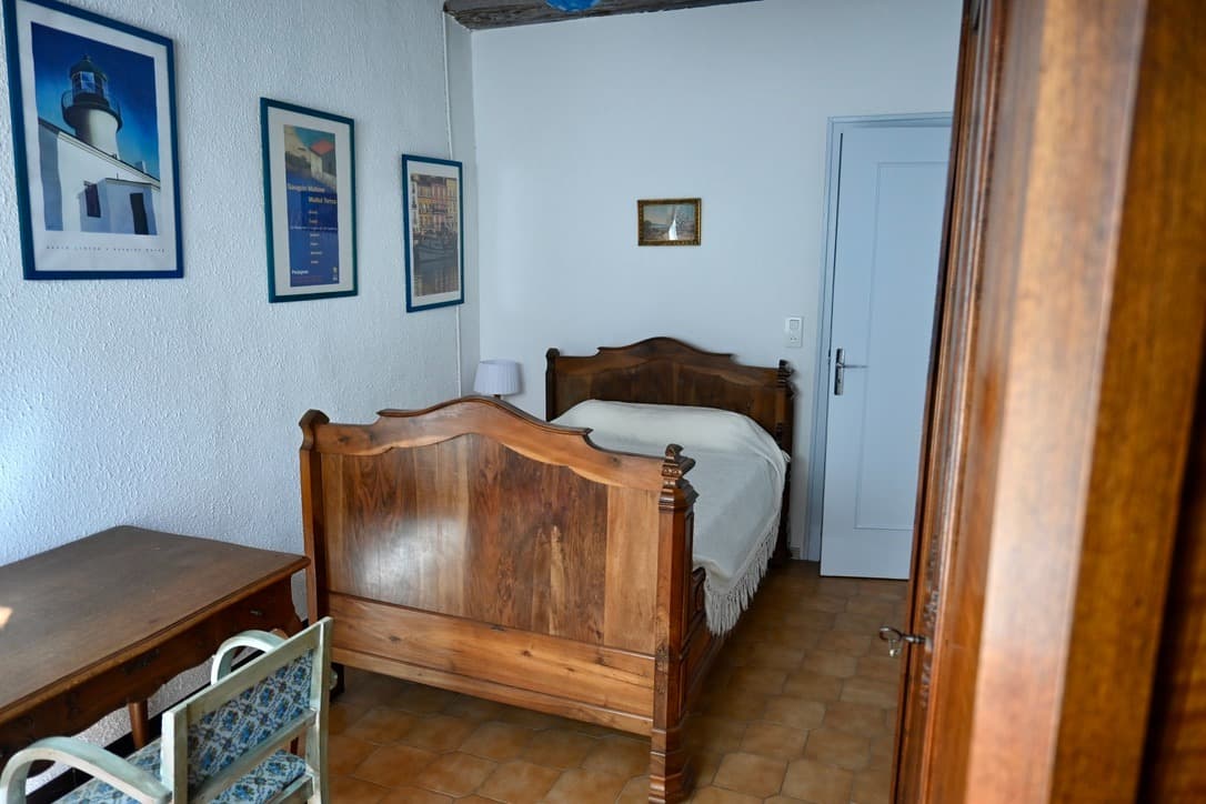Chambre lit 120