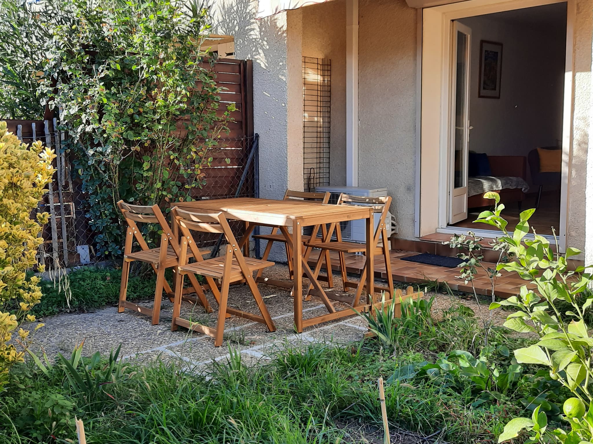 Salon de jardin côté pièce à vivre