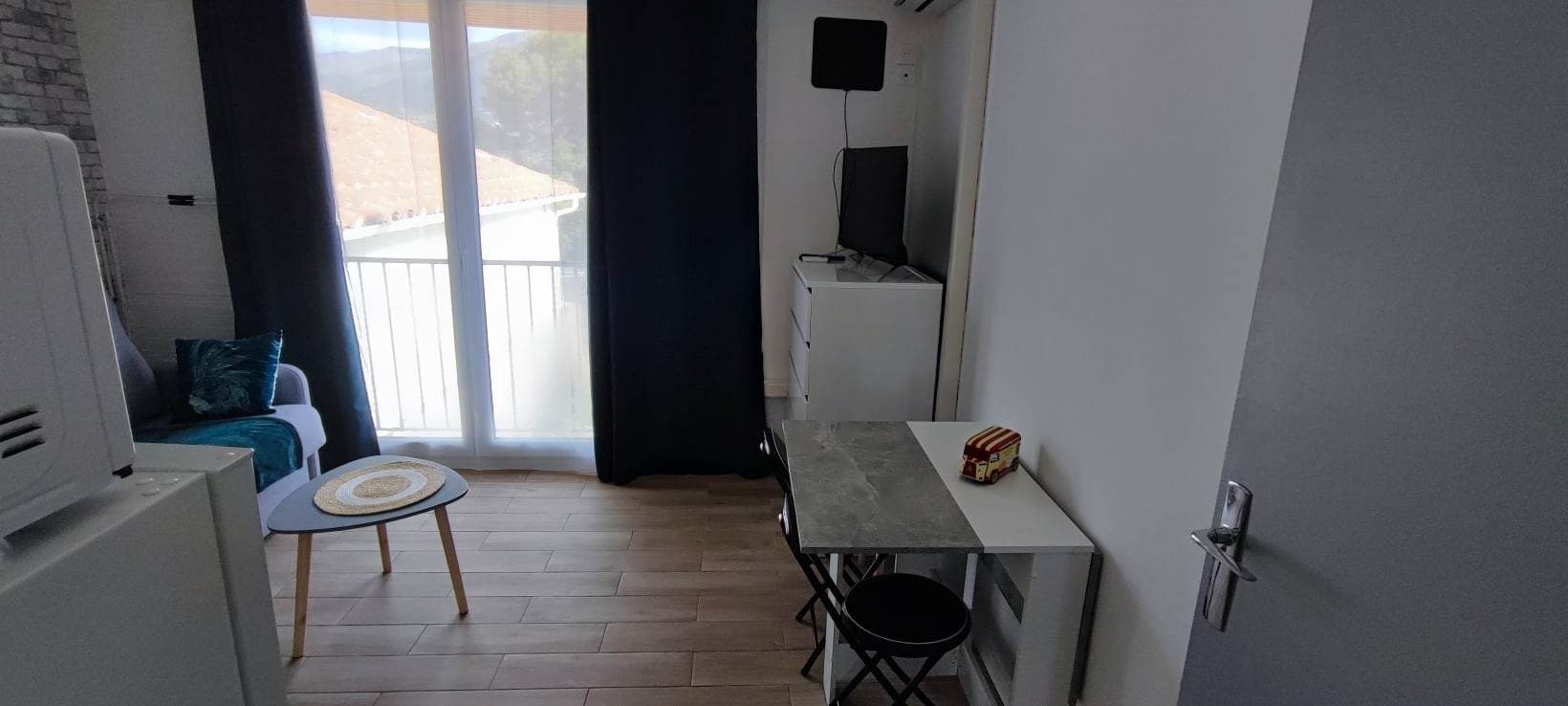 Studio 201 (1)