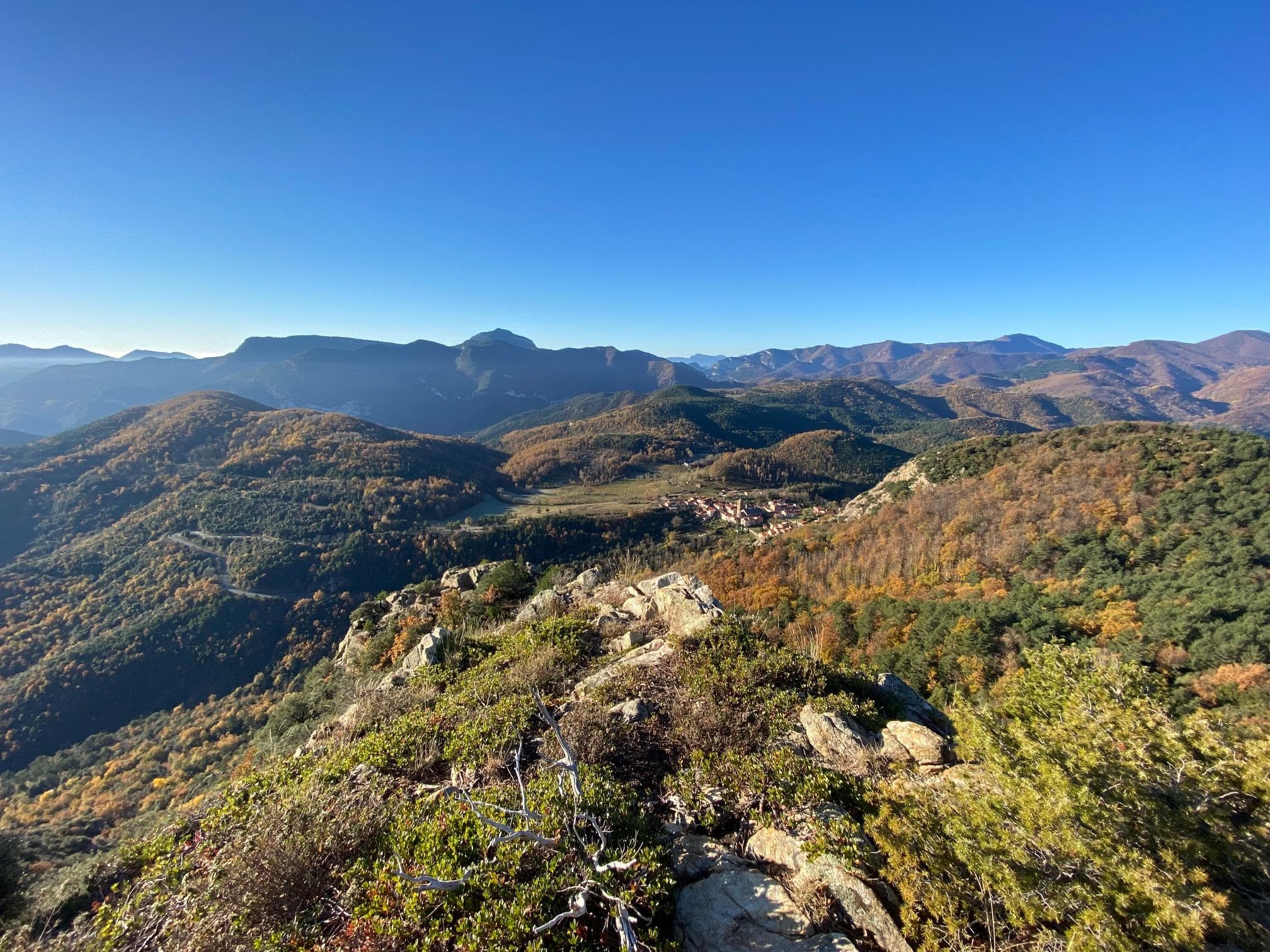 VUE SUR COUSTOUGES_18
