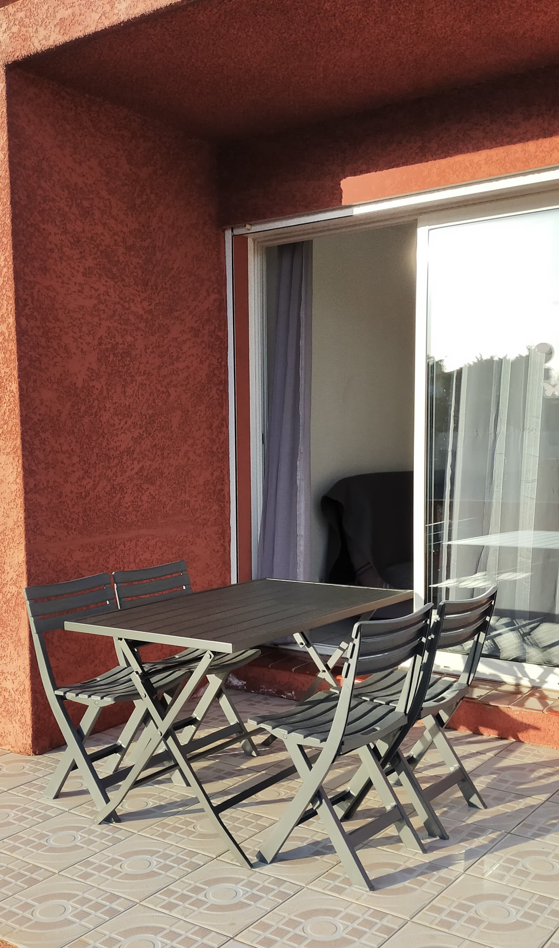 La Roseraie 1 Terrasse