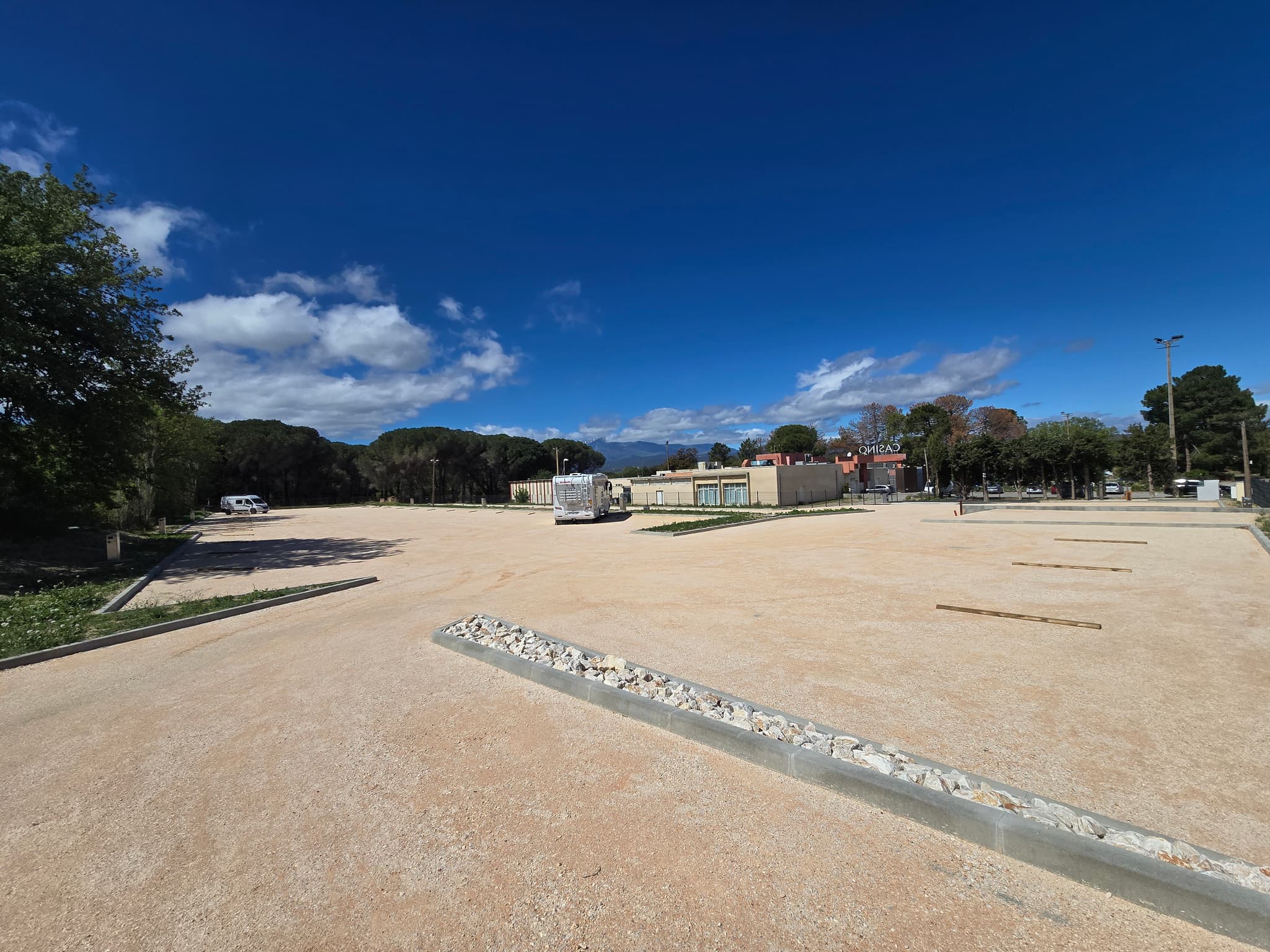 AIRE DE STATIONNEMENT DU BOULOU 1