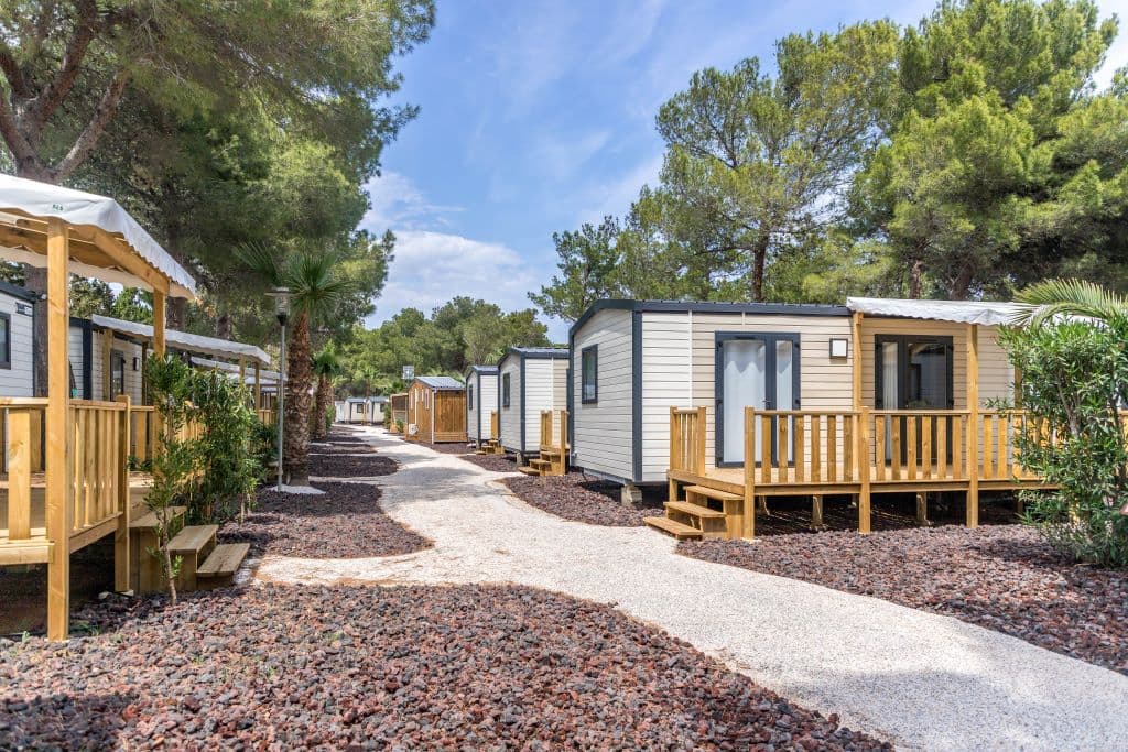 CAMPING L'OASIS & CALIFORNIA