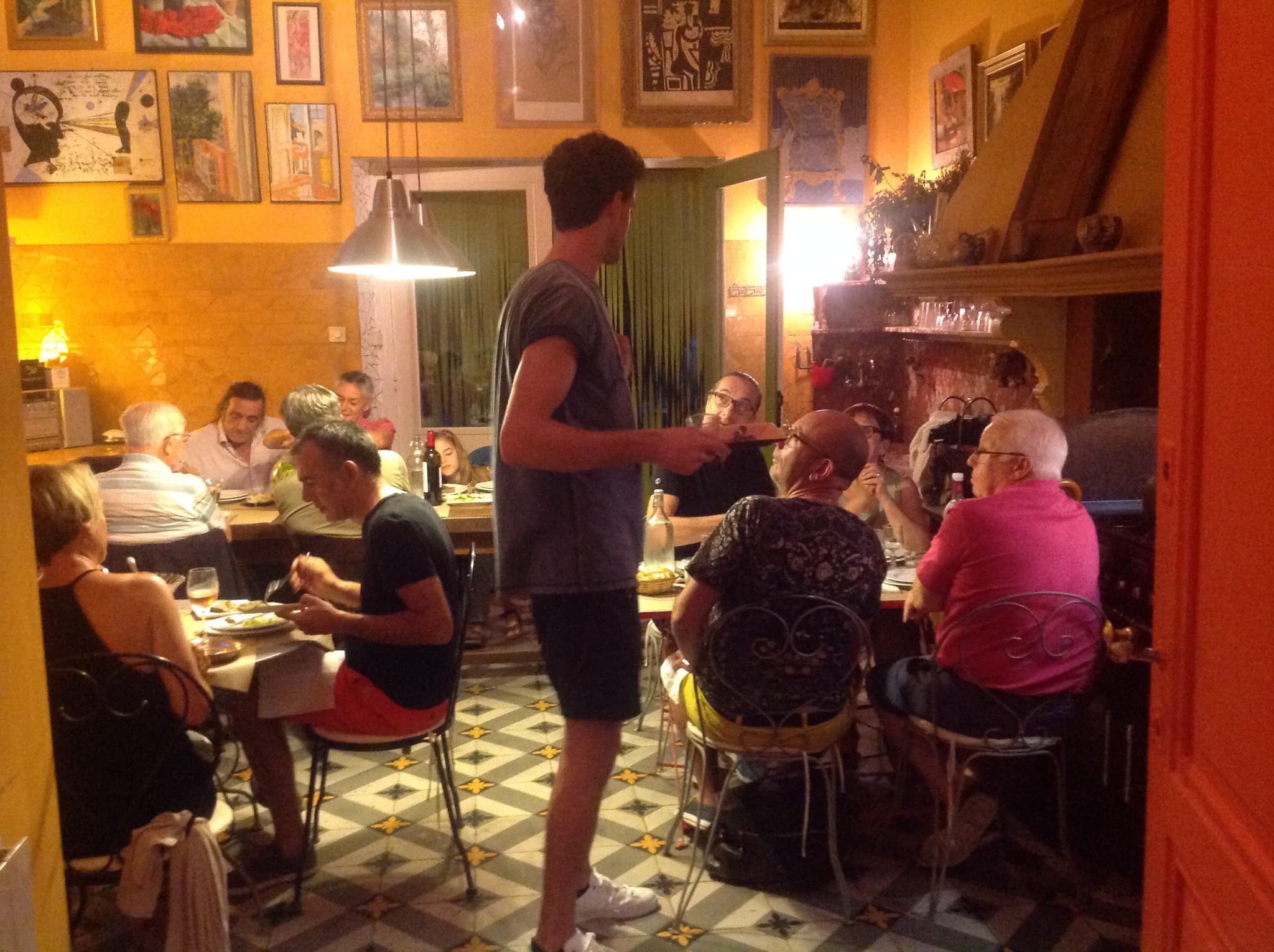 TORREILLES RESTAURANT MAISON SECALL