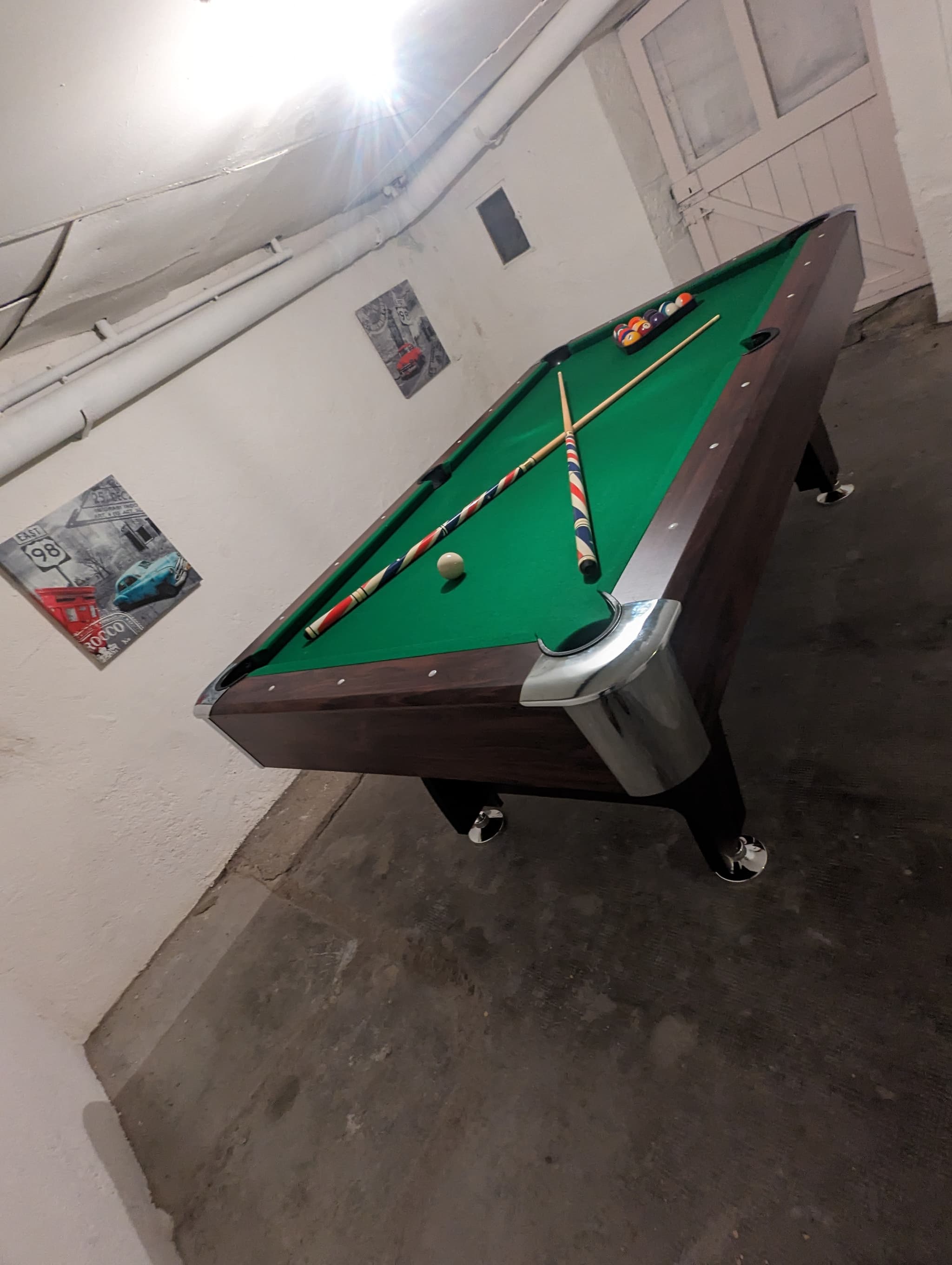 1000063076