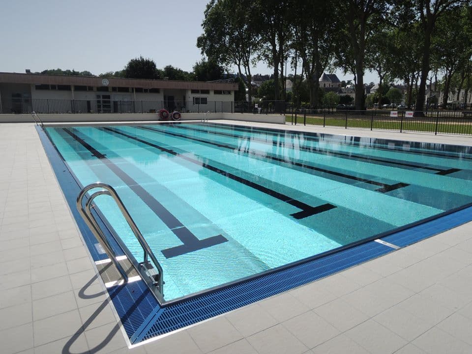 Piscine municipale de Meung-sur-Loire