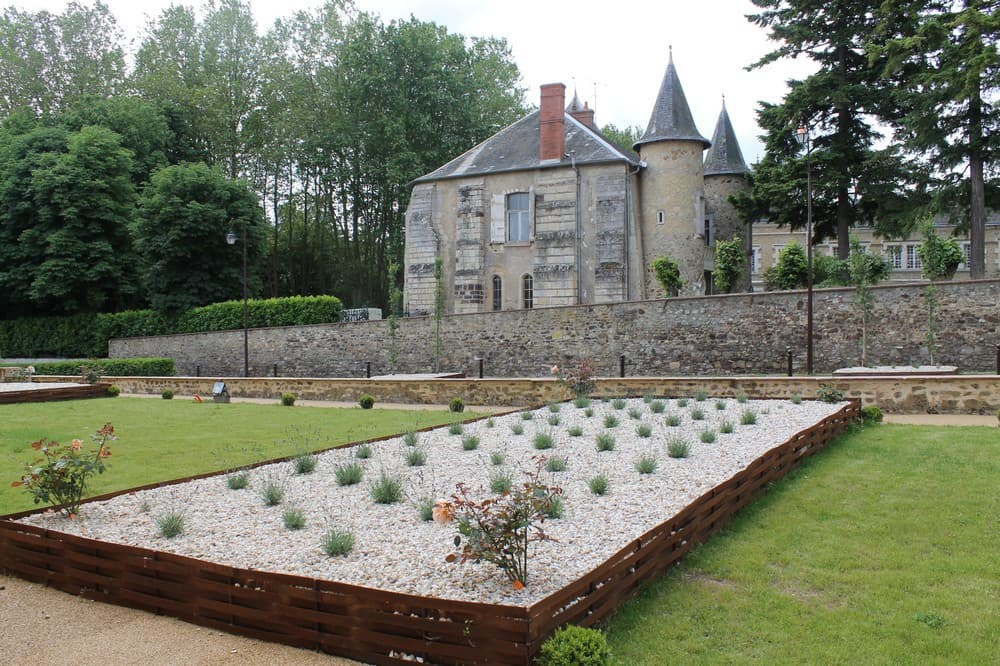 18-vierzon-jardinmassay