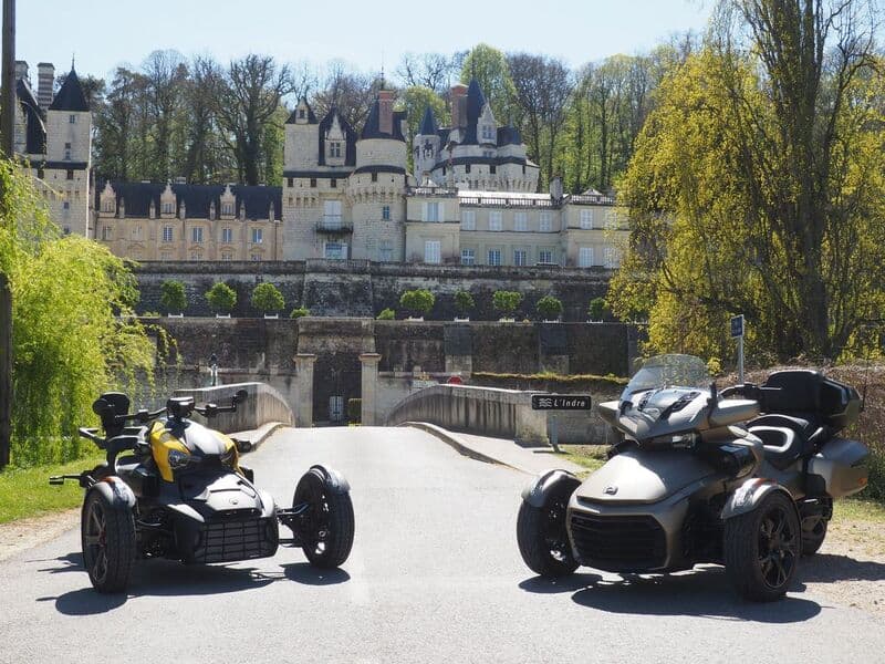 20-location-moto-scooter-ride-in-tours
