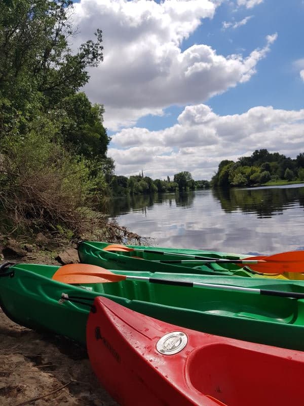 Canoës