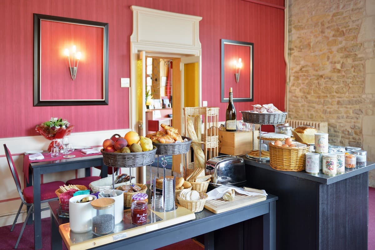 ACVL-Richelieu-Le-puit-doree-Hotel-restaurant--6-