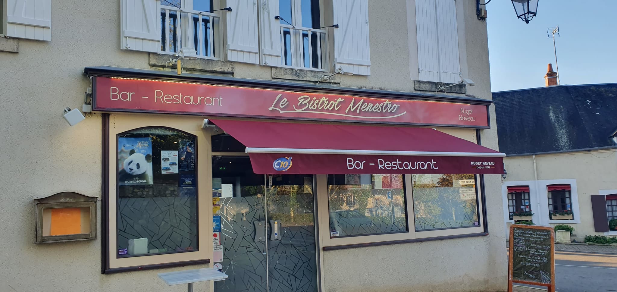 BISTROTMENESTRO1