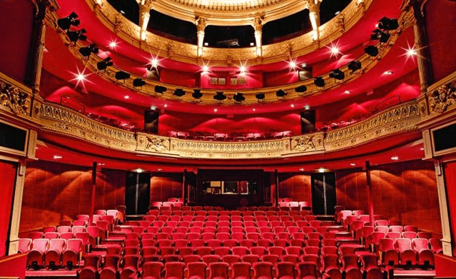 BOURGESTHEATREJACQUESCOEUR