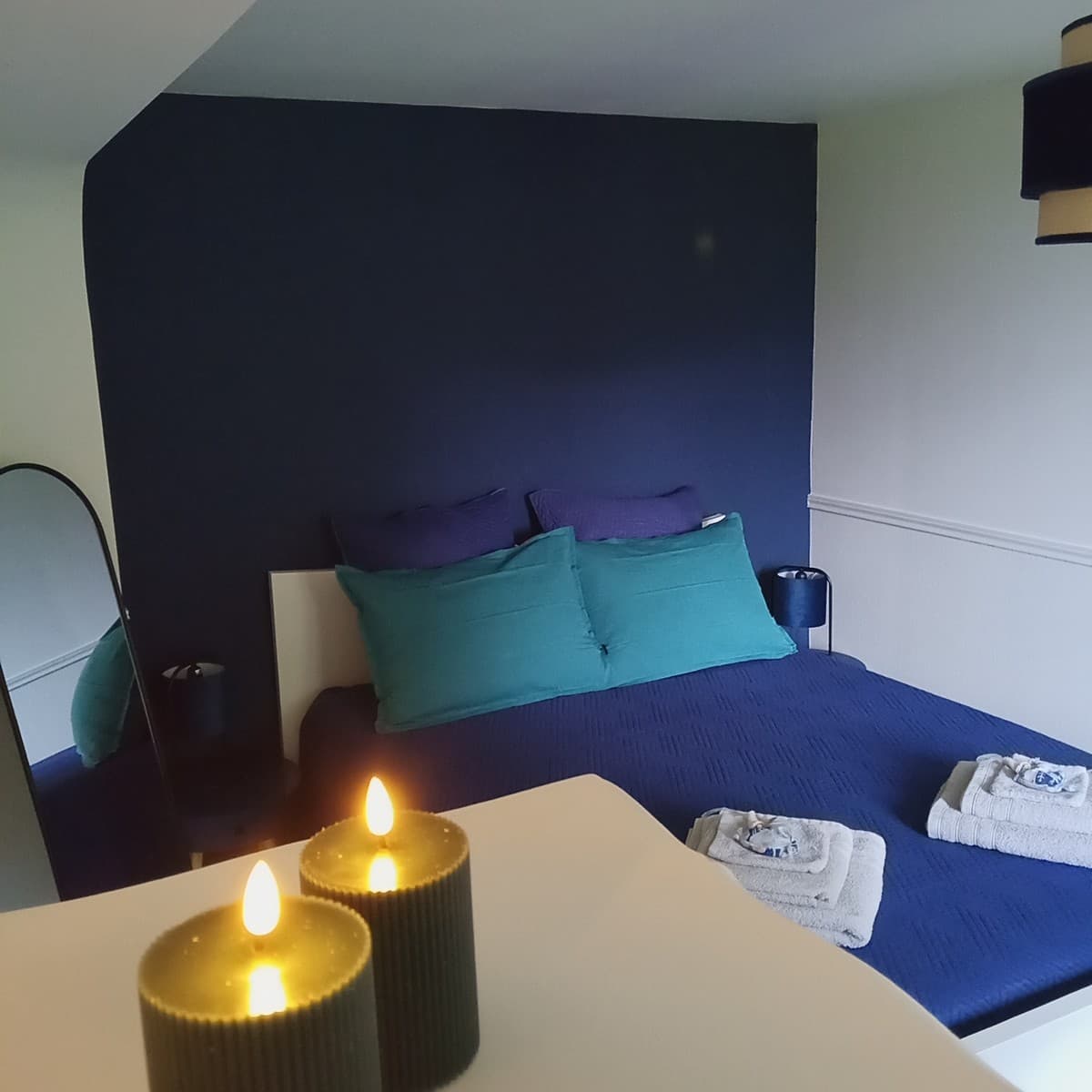 BRAYE-SOUS-FAYE-gîte Les licornes n'y voient que du bleu (11)