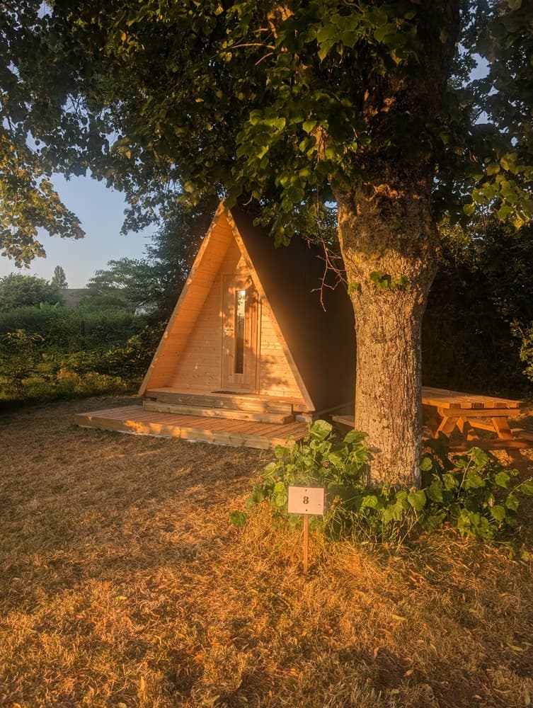 CABANE TIPI