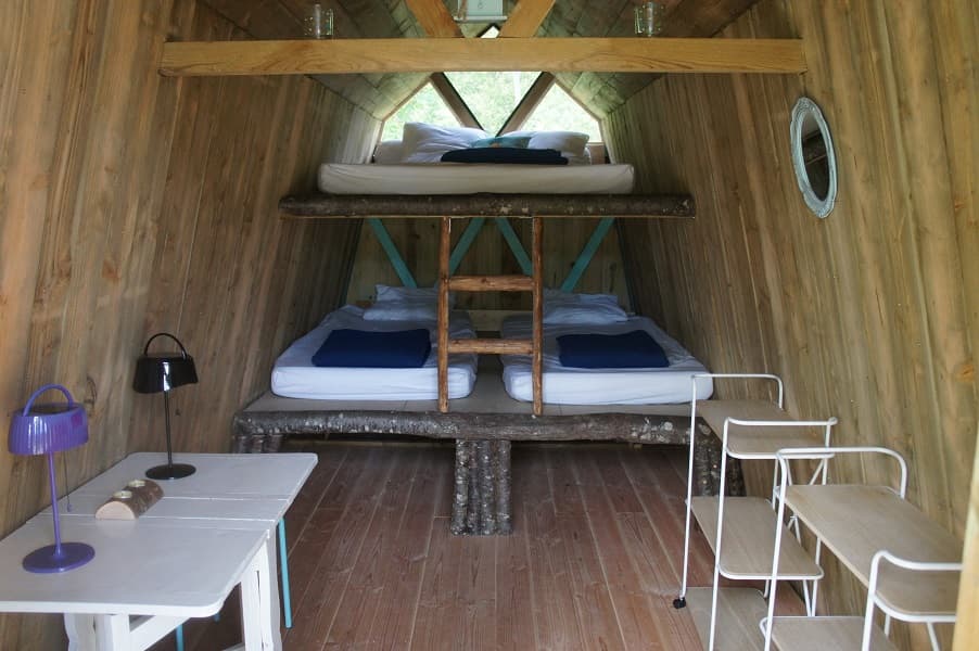 Camping L'heureux hasard cabane famille campagne