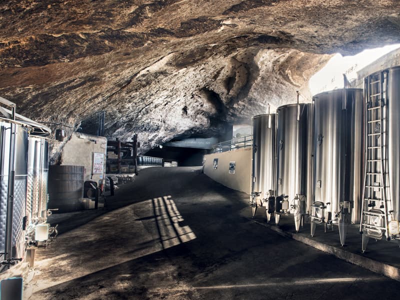 Cave-de-la-Perriere