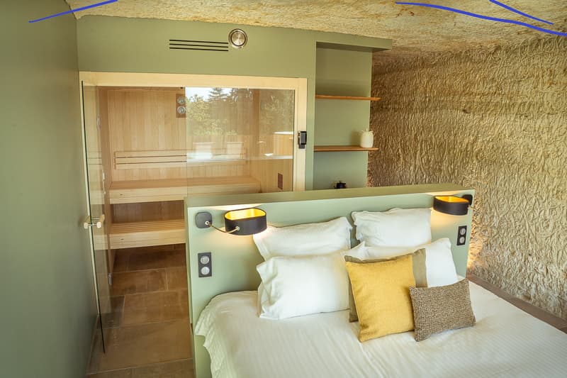 Chateau de Perreux Sauna suite Terrasse