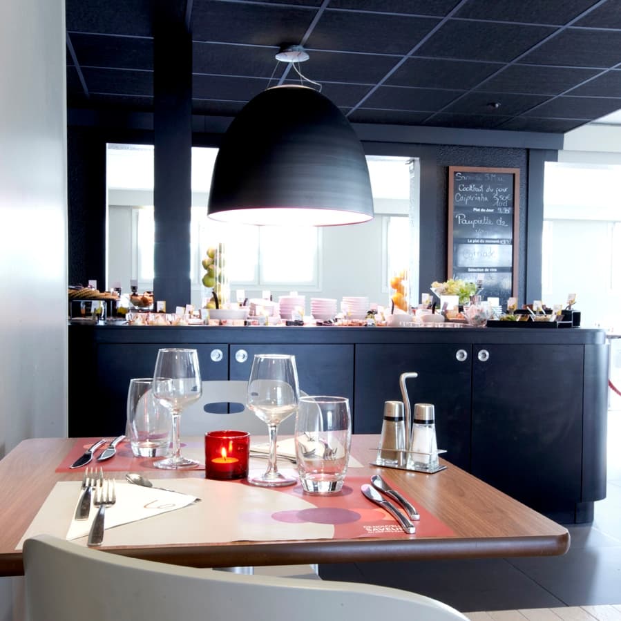 Entreprise_Hotel_Campanile-005
