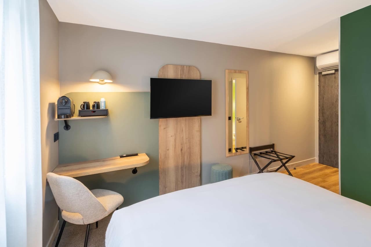 Équipement chambre Sure Hotel by Best Western Tours Sud
